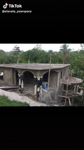 Building Houses on Steep Slopes: A Step-by-Step Guide