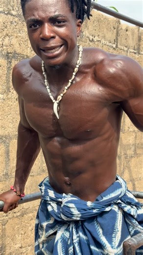 Matsai Kingsley on Instagram: "Day 320 of preparing for the @musclemania bodybuilding show."