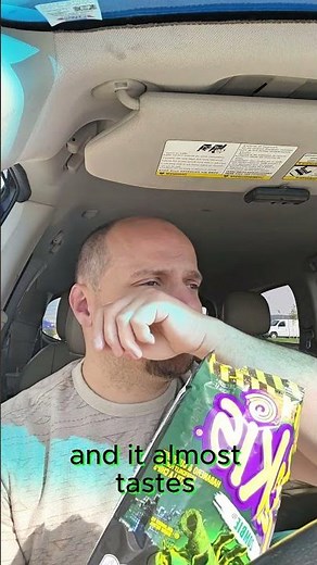 Green fingers, fiery heat. Trying Takis Zombie for the first time! 🧟‍♂️🌶️