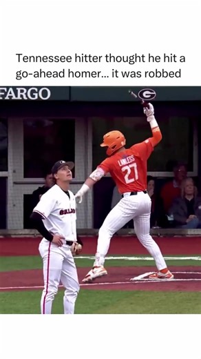This is such a tough look… down 7-8 with two outs and a runner on first… about to hit a walk off home run and the Georgia left fielder robs you #mlb #baseball #collegebaseball #beisbol #ncaabaseball