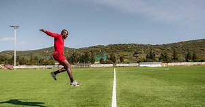 How to Plan an Off-Season Speed Session for High School Football Players - SimpliFaster