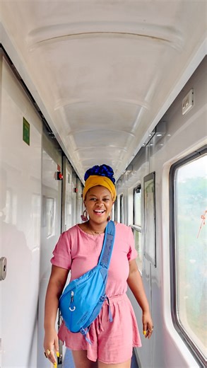 What it’s like to take a 18-hour and $75 train ride in Vietnam 🇻🇳 #traintravel #traintraveller #traintraveler #traintrip #traintrips #traintravelling #vietnamtravel | Sojournies