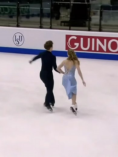 Christina Carreira and Anthony Ponomarenko Figure Skating Performance