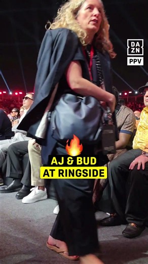 Anthony Joshua & Canelo sat together at Oleksandr Usyk vs. Rico Verhoeven