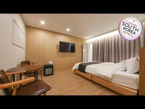 Gwangju Chungjangro Divine Hotel | Gwangju Metropolitan City, South Korea | Hotel Review 🌟