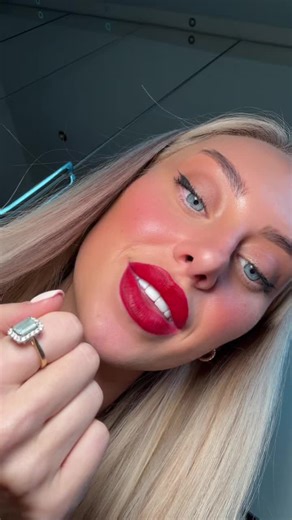 Rhiannon blue (@rhiannon_bluee)’s videos with original sound - Rhiannon blue