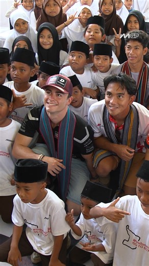 Commuting daily on bikes to get to school and being introduced to the world of #MotoGP, Indonesian students got top safety tips from famous faces 🏫 #RacingForTheFuture | MotoGP