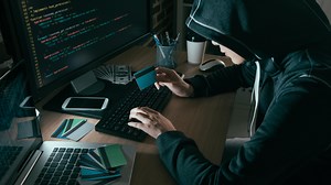 Experts warn AGAINST storing passwords in Chrome as hackers target homeworkers