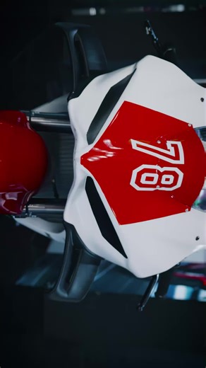 Those eyes 👀 #ducati #motorcycle #moto