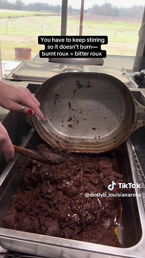 Discover Roux: A Louisiana Culinary Essential