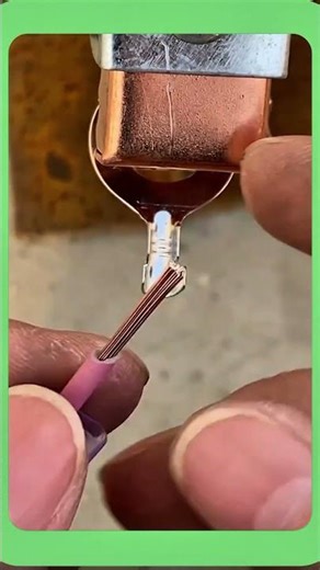 Attaching Cable Ends to a Conductor