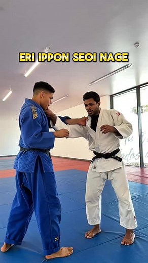 5.5K views · 346 reactions | Eri Ippon Seoi Nage em slow motion Cada detalhe conta, o giro, o encaixe e o desequilíbrio perfeito! Assista com atenção e perceba como o tempo certo faz toda a diferença entre o ataque e o IPPON! #judo #ipponseoinage #eriseoinage #judotechnique #oss #judolife #ipponstyle #slowmotion #judoka #kainanpires | Atleta Business | Facebook