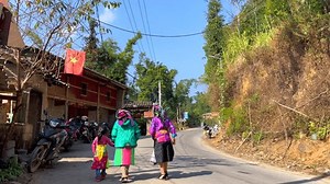 Vietnamese Women Girl Traditional Clothes Walking Stock Footage Video (100% Royalty-free) 3464305309 | Shutterstock
