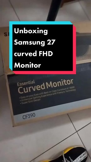 Unboxing Samsung 27 Curved FHD Monitor