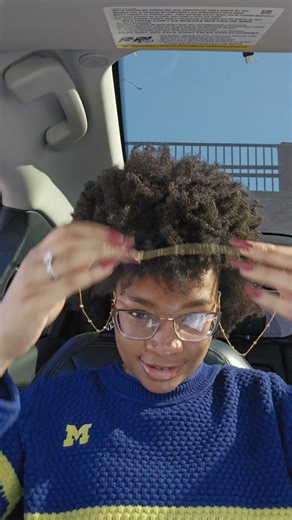 Watch Glasses Chain | I'm a cutie librarian on Amazon Live