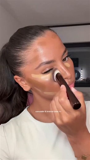 makeup makeupartist on Instagram: "the combo for the perfect base ✨🤎 #fyp #bronzer #makeup #flawlessmakeup"