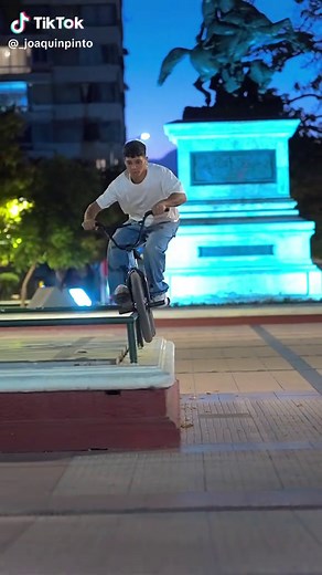 BMX Tricks: Mastering Street Riding Techniques