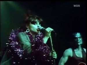 NINA HAGEN - Auf´m Friedhof "Live" 1978