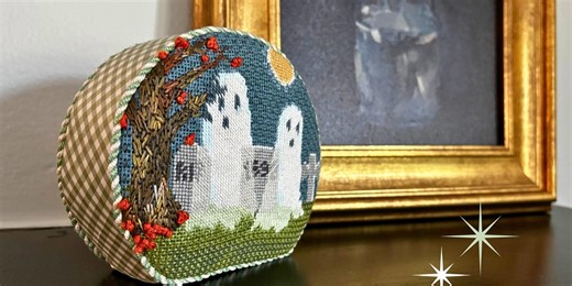 How to finish a needlepoint 3D gusseted stand up