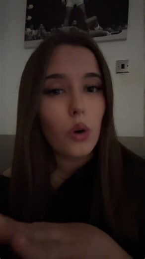 honestly, i’m disappointed. you may not see it in the video but genuinely, i wanted that pet since it first came out and when i finally got it i felt really happy. some people may think it’s a non-issue but we all have our different interests in different things so please respect that. i’ve been building my account since 2018 and all my work is gone. The girl also went on different games (Blade Ball, Mm2, but didn’t take anything bc i don’t have much on them). Please watch out! #adoptme #starpet