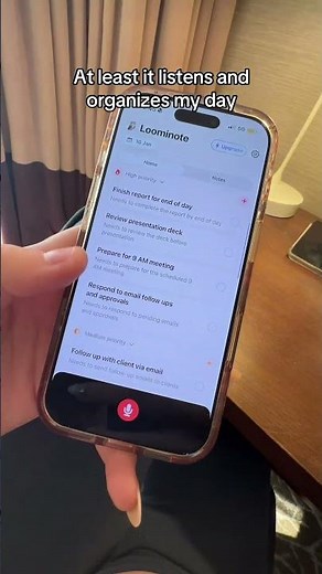 I Let My Apple Watch Organize My Entire Day 🤯 | AI To-Do List with Loominote