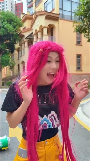 Ruumi made a helicopter using blue paint.