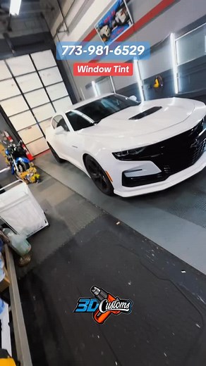 Window tint in Chicago. Polarizados en Chicago #windowtint #3dcustoms #chitowntints #polarizados #chicago | 3D Customs