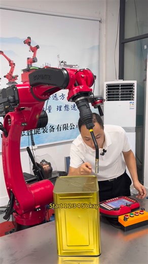 Industrial robot #industrial #factory #six_axes #borunte_robots_jack #robot #automatic #borunte #robots #mechanic #spraying #wedding | Fu Ming