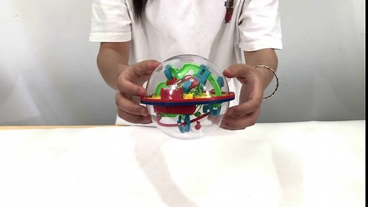 Maze Ball, WETONG Puzzle Ball 3D Interactive Maze Ball Game (12cm,4.7'') with 100 Challenging Barriers 3D Labyrinth Maze Ball Kids Toys Magical Brain Teasers Puzzle Games Independent Play for Children