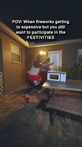 9.9M views · 132K reactions | Wait untill the ending  #4thofJuly #fireworks #microwave #silverware #TheEnd | Terrill Alphonso Bams | Facebook