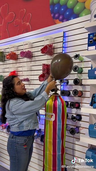 Animal Print balloons by Gemar 🎈🤩 #funnybmoments #funnyballoons #gemarballoons #gemar #gemarusa #print #balloonprinters #latexballoons #cheeta #zebra #printballoons