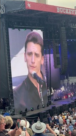 ‪@RedClayStrays‬ live at Buckeye Country Superfest with no IEMs. 6/13/26