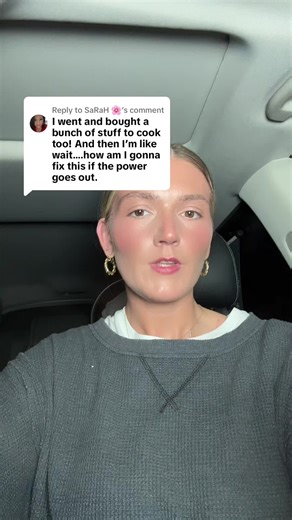 Replying to @SaRaH 🌸 we’re just trusting the lord if the storm is as bad as they say🤣🖤 #commentreply #agree #winterstorm #cooking #trustgod