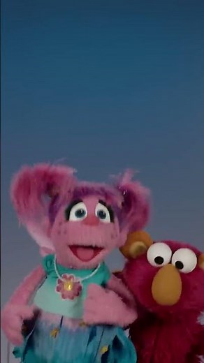 Elmo's Monkey Dance! 🐒🍌 #sesamestreet