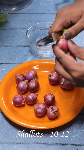 68K views · 948 reactions | Onion Chutney | Chutney for Dosa/Roti | Chutney Recipes #onionchutney #chutneyforroti #chutneyrecipe #chutney #instantchutney #instantrecipe #quickandeasyrecipes Music: Artlist Steven Beddall - Only the Brave | Passion2cook | Facebook