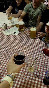 ✨𝐑𝐚𝐳𝐩𝐫𝐨𝐝𝐚𝐧 𝐯𝐞č𝐞𝐫 𝐩𝐨𝐝 𝐀𝐯𝐬𝐞𝐧𝐢𝐤𝐨𝐯𝐨 𝐦𝐚𝐫𝐞𝐥𝐨!✨ Večer poln plesa, petja in krasnih Avsenikovih melodij! 🪗⛰️ 👉🏼Hvala hiši Avsenik & hvala klarinetistu Urbanu Erkerju za pomoč in popestritev večera!🎶 👉🏼Hvala tudi @ferdinandwinery da smo lahko okušali kvalitetno vino! 🍷😊 | Šmarnogorski kvintet