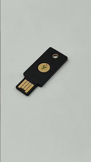 Yubikey 5 NFC USB-A Two Factor Security Key - Product Showcase #Yubikey #shortvideo