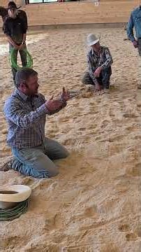 The header is the QB of the roping pen. #cowboy