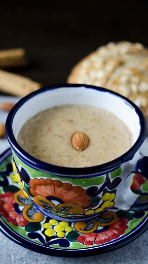 46K views · 136 reactions | Almond atole from my home state of Coahuila. What is your favorite atole??? You can use whatever sugar substitute you like to replace the piloncillo if you don’t do sugar. Click on the link in my profile to get the recipe #veganmexicanfood #vegansofig #atole #veganeats #veganfoodlovers | Dora's Table Vegan Mexican Recipes | Facebook