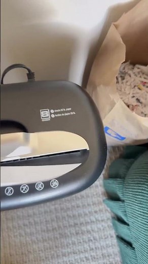 Paper Shredder Review 🗂️✨ | Amazon Basics 15-Sheet Cross-Cut Shredder