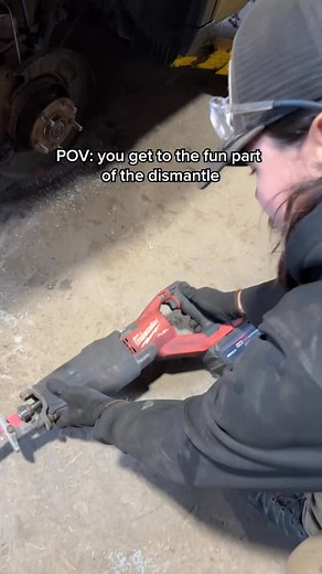 Time for the fun part of the dismantle😎 #autoparts #carparts #usedautoparts #usedautoparts #carpartsforsale #autorecycling #usedcarparts #autorecyclers | Miller's Auto Recycling