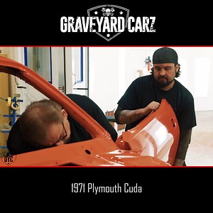 installing the fendersand doors on the 1971 Plymouth Cuda. | Graveyard Carz