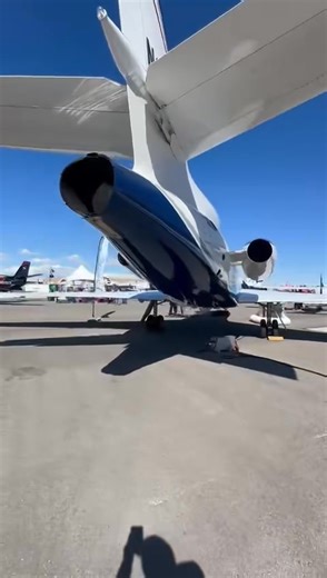 1.1K views · 29 shares | Walking around the Falcon 50EX at NBAA. A proper tri-jet with range, short-field capability and that classic Dassault wing design. One of the most interesting business jets ever built. #aviation #avgeek #pilotlife #dassaultfalcon #falcon50EX | AvPay.aero | Facebook