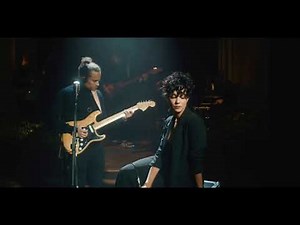 Zea - Hold Me ft.Milan André ( Live session )