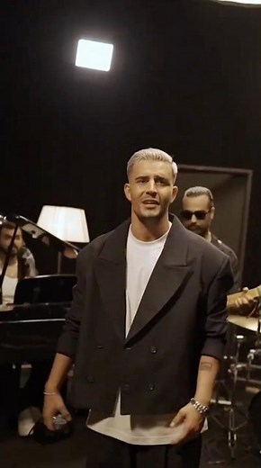 Ali Hosseini - تو بمون تا ابد کنارتم تا آخرین نفس