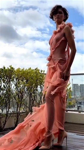 Zendaya was seen during the promotion of her film 'The Drama in Paris'.❤️#shorts#zendaya#fashion#fyp