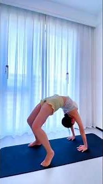 Bridge Pose Yoga 🧘‍♀️ | Urdhva Dhanurasana for Strength & Flexibility #shorts #yogapostures