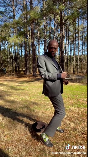 Energetic Old Man Suit Dance | Mangdakiwe Challenge