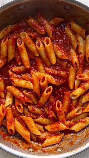 Ready in 15: Chickpea Arrabbiata Pasta 🌶️🍝