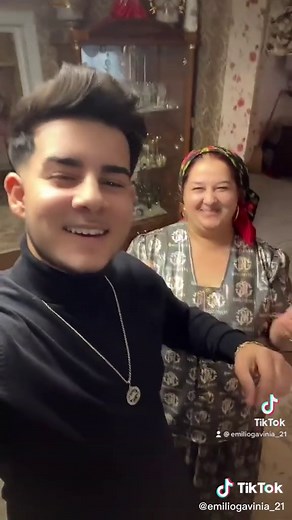 La multi ani mama mea sati dea dmz sanatate fericire iubire si tot ce iti doresti tu alaturi de noi❤️